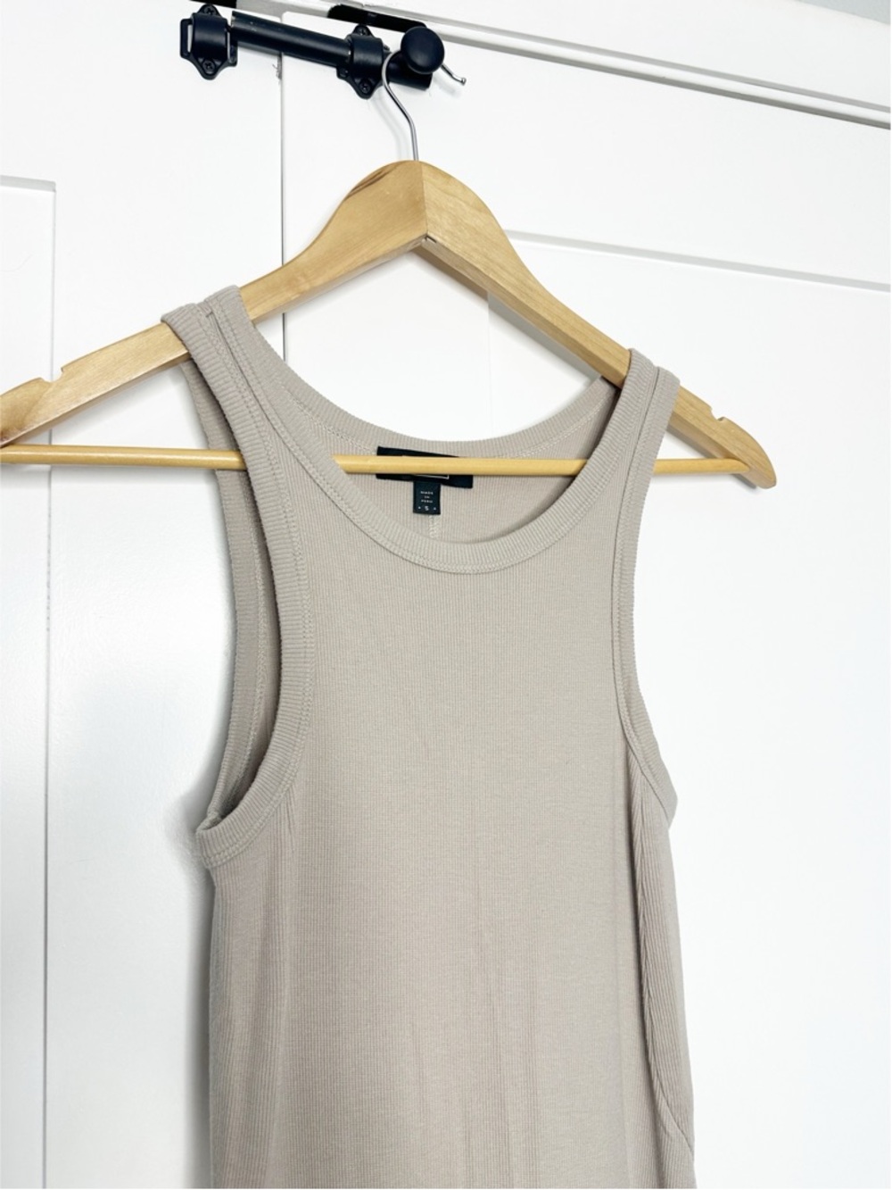 AYR The Metro Ribbed Dress Small Mushroom taupe tan sleeveless normcore causal - Picture 6 of 11